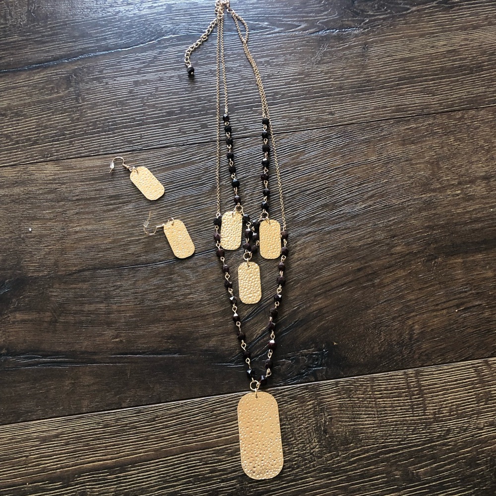 Handmade garnet necklace and earring set